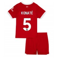 Camiseta Liverpool Ibrahima Konate #5 Primera Equipación para niños 2023-24 manga corta (+ pantalones cortos)